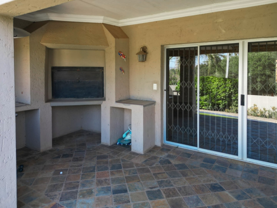 4 Bedroom Property for Sale in Schoemansville North West